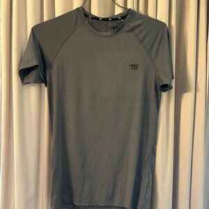 Men's short sleeve workout shirt
